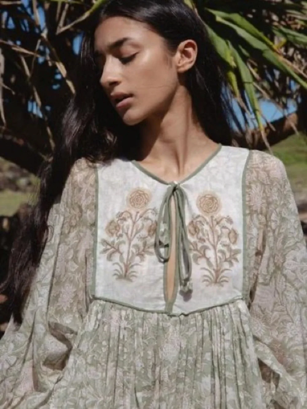 Daughters Of India Diya Mini Dress Pistachio Floral Green Large
